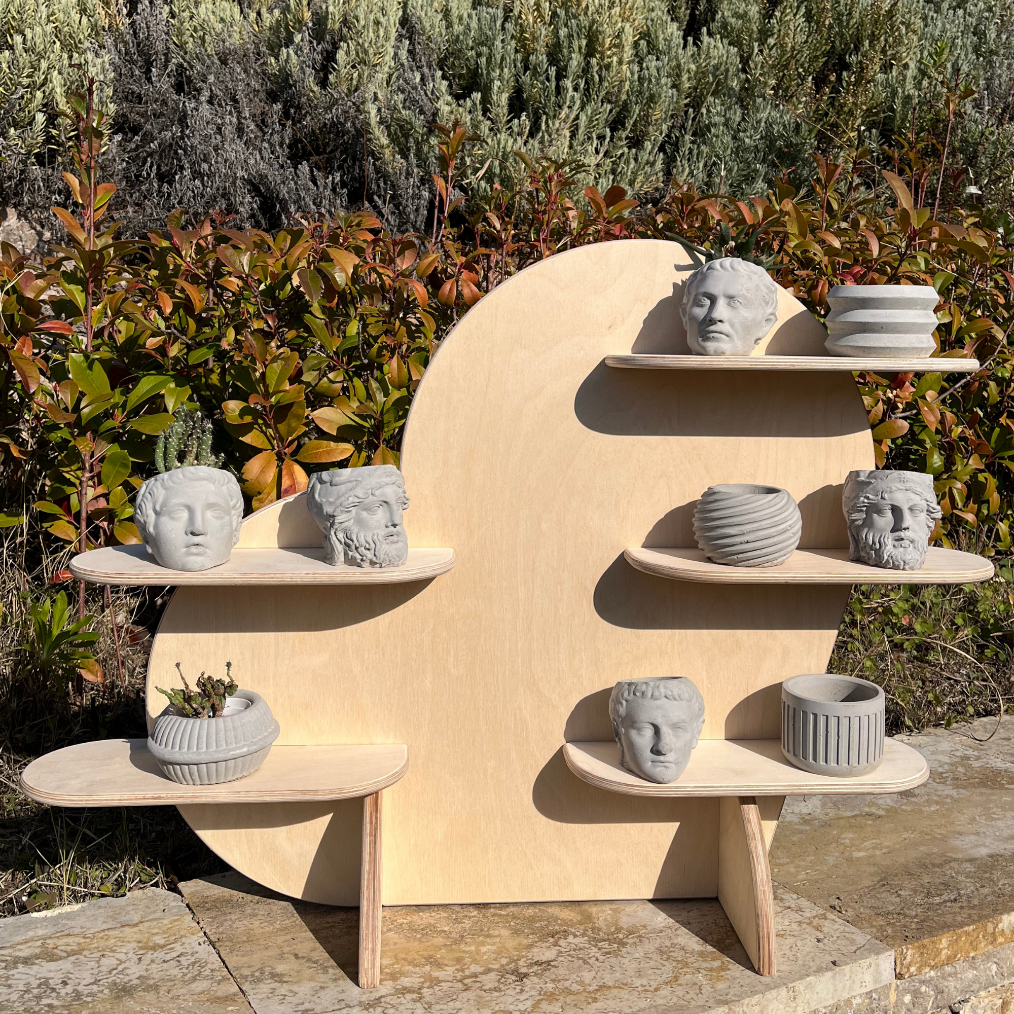Lovely Collapsible Display Stand