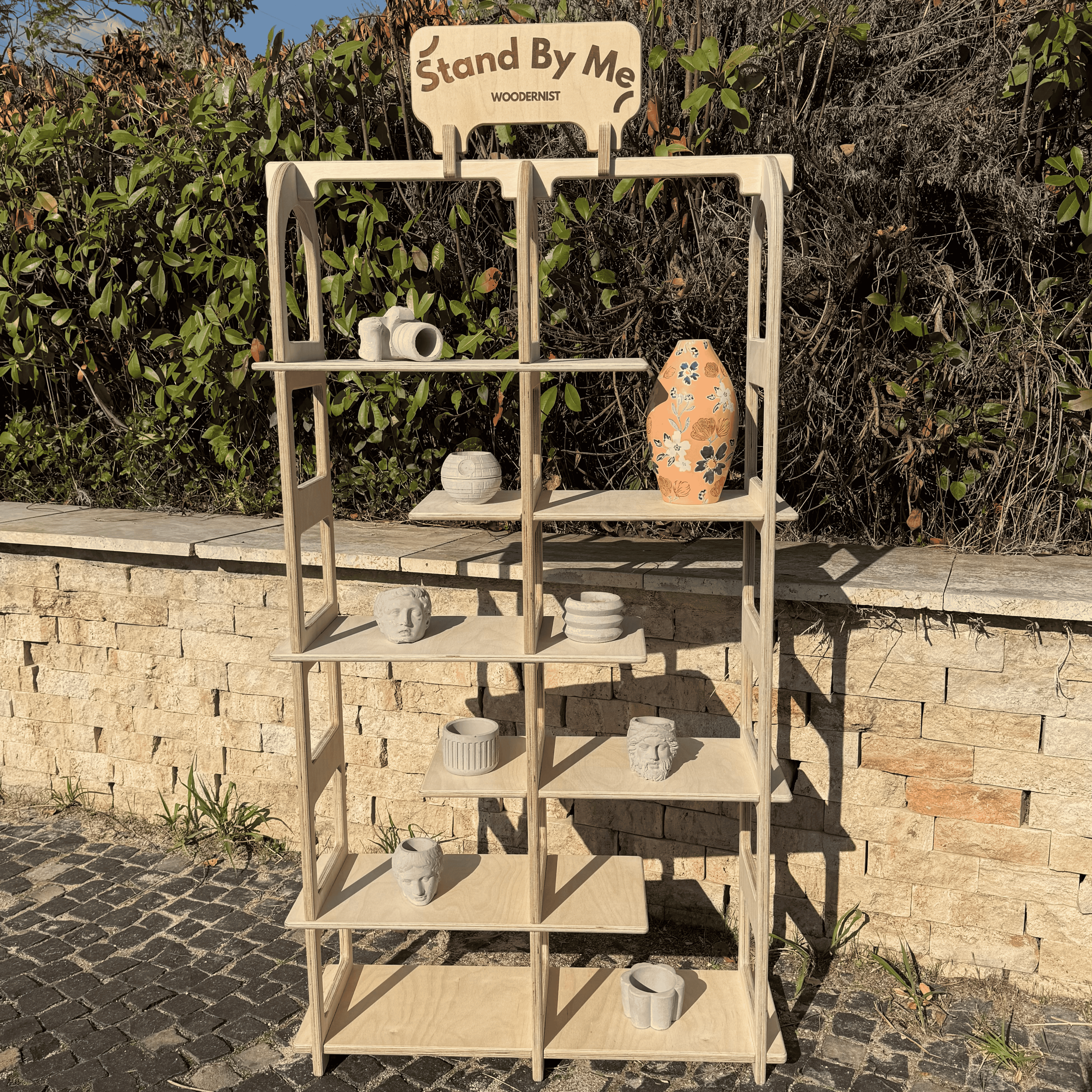 Floopy Collapsible Stand On Floor Display Stand