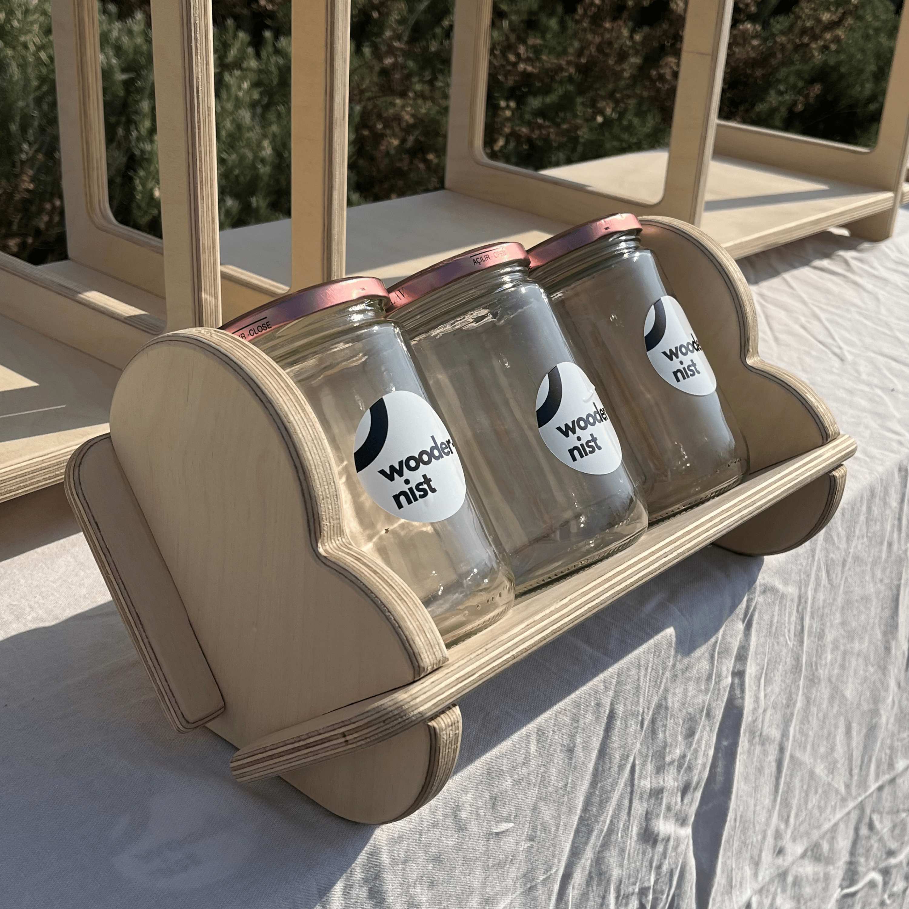 Incliney Collapsible Display Stand