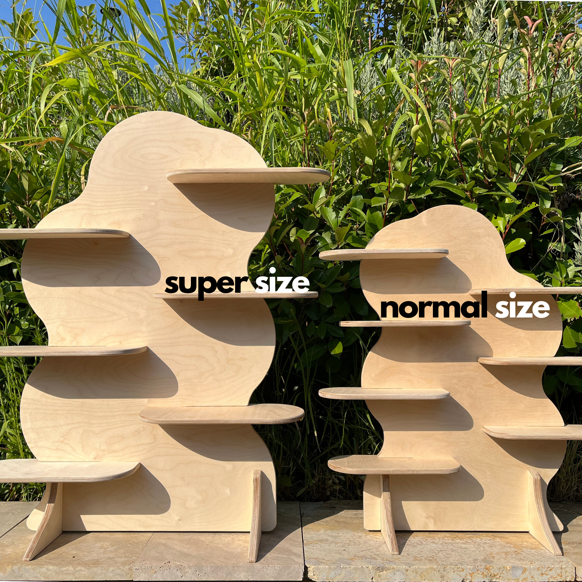 SUPERSIZE Asymmetrical Wavy Collapsible Stand