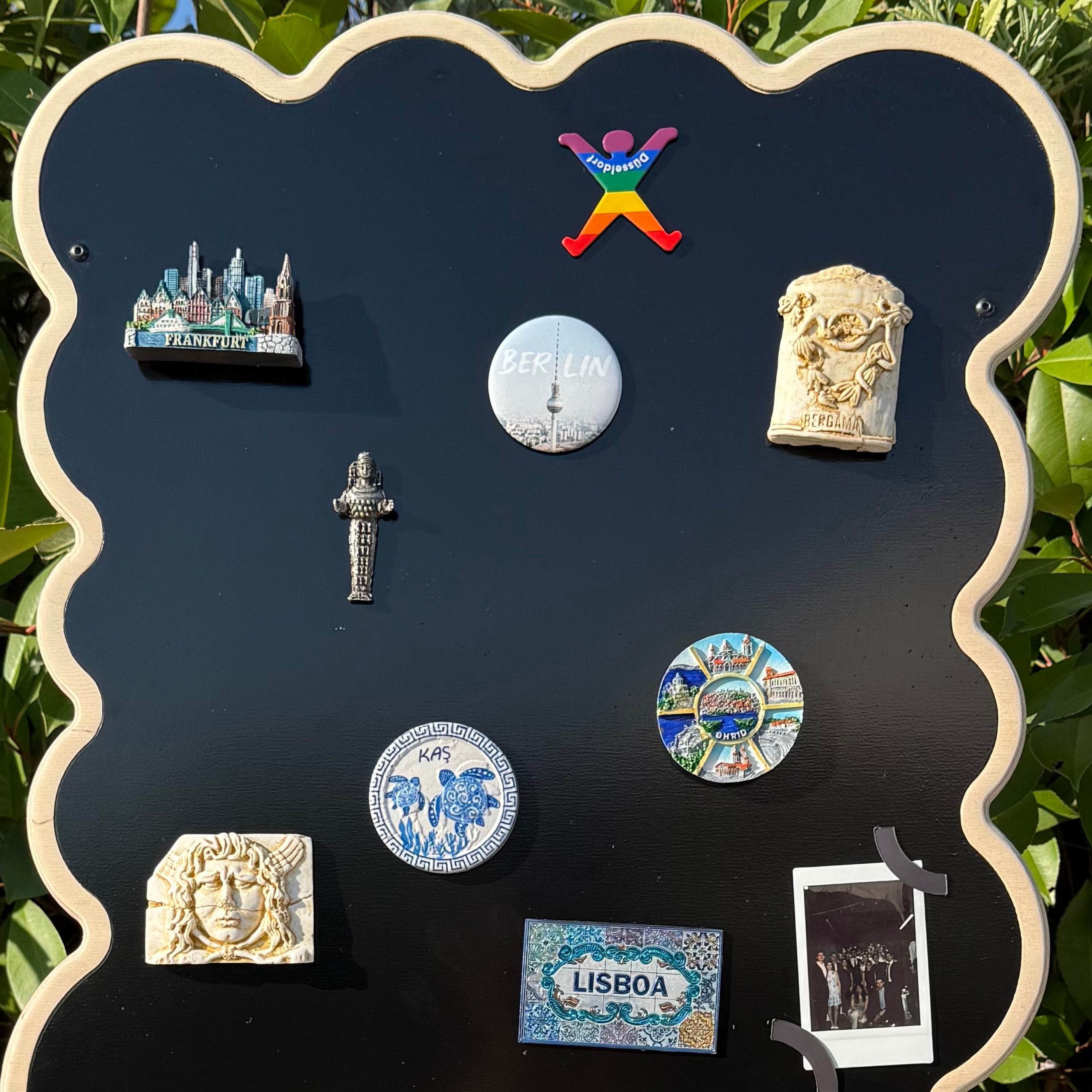 Biscuit Collapsible Wooden Magnet Display Stand | Black Metal Surface