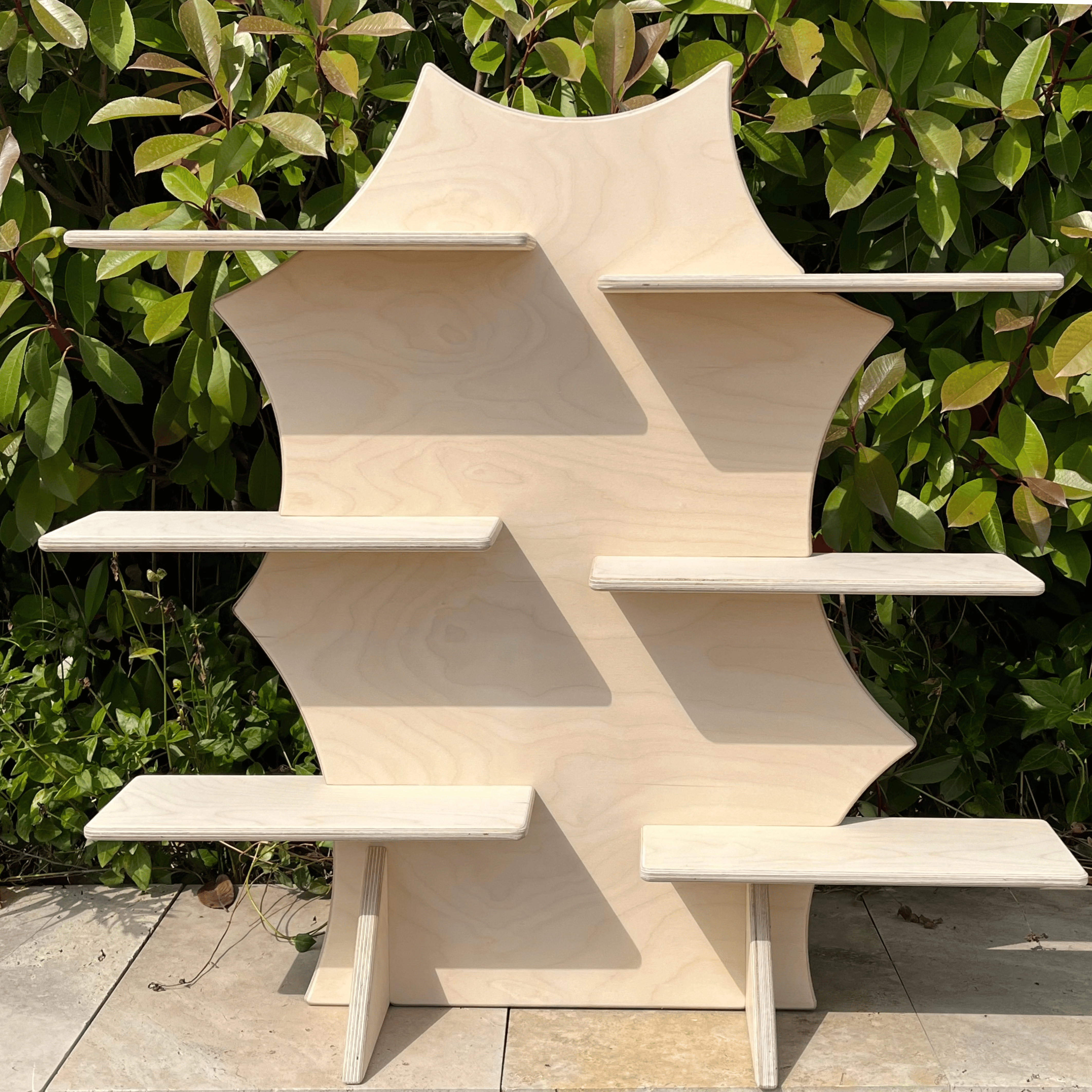 Verna Collapsible Display Stand